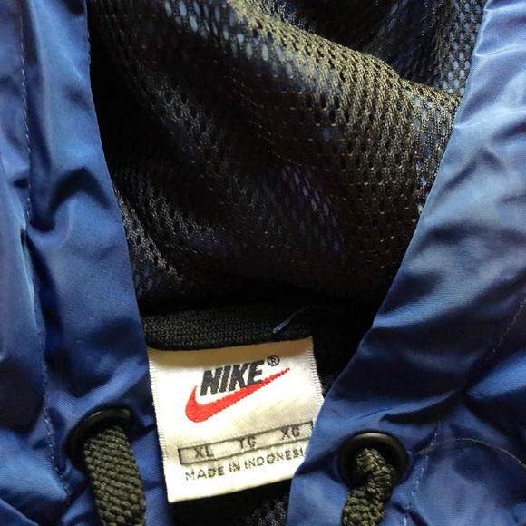 Vintage 90s Nike Jacket - Picture 4 of 4